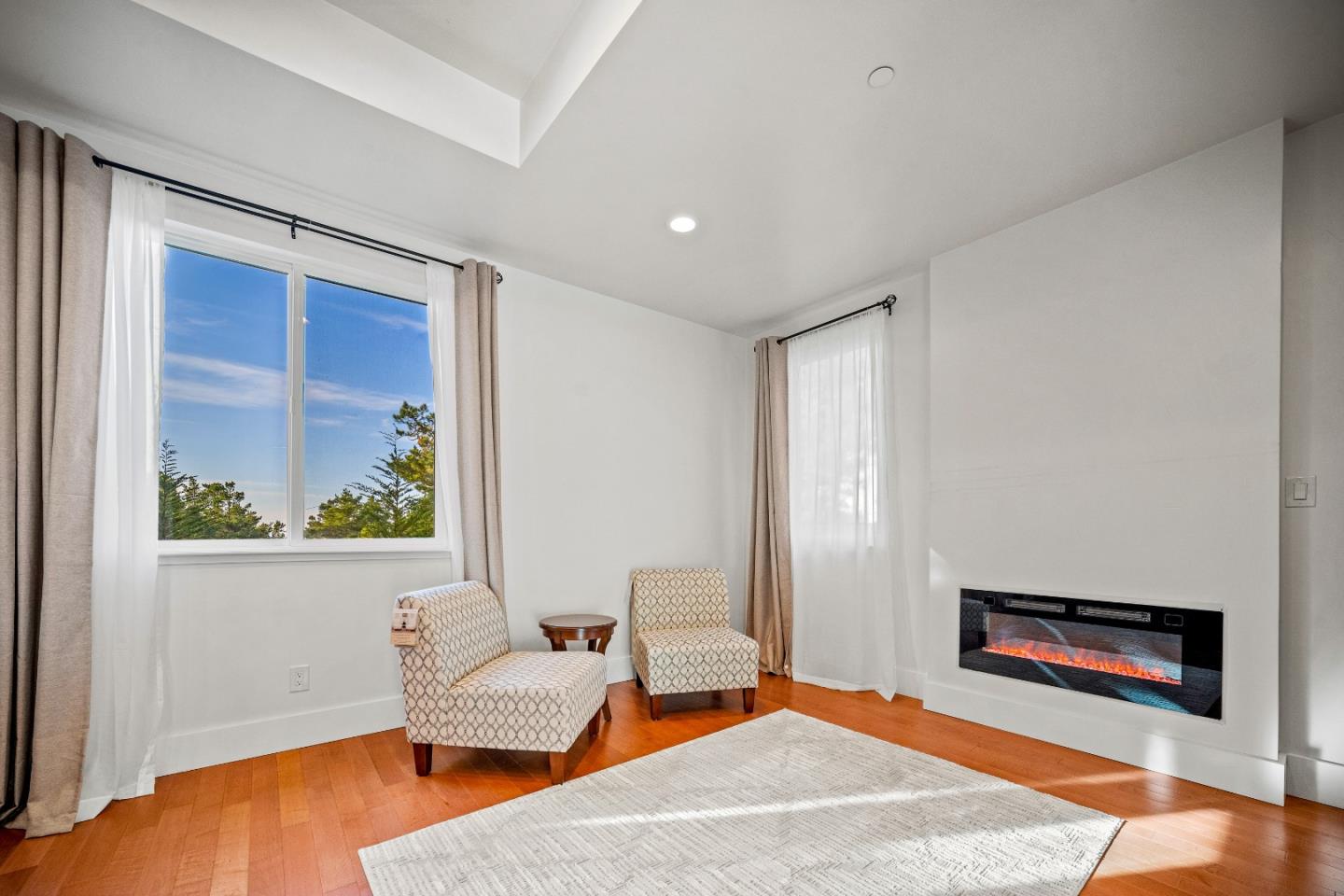 Detail Gallery Image 31 of 39 For 4044 Sunset Ln, Pebble Beach,  CA 93953 - 5 Beds | 4/1 Baths