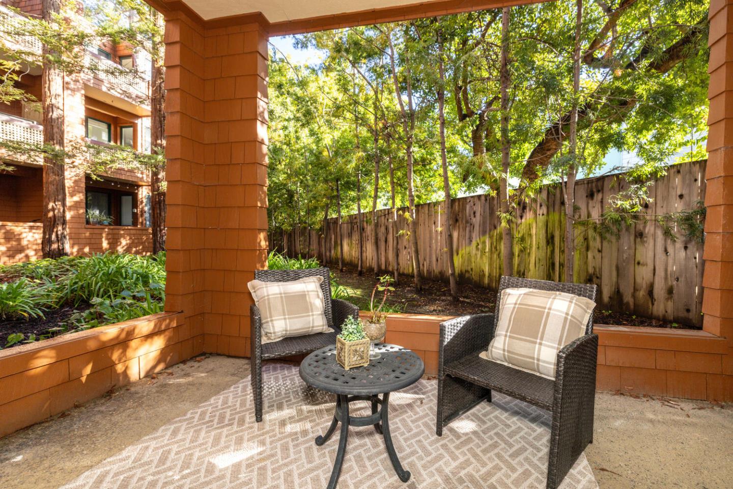 Detail Gallery Image 14 of 22 For 4250 El Camino Real #D138,  Palo Alto,  CA 94306 - 2 Beds | 1 Baths