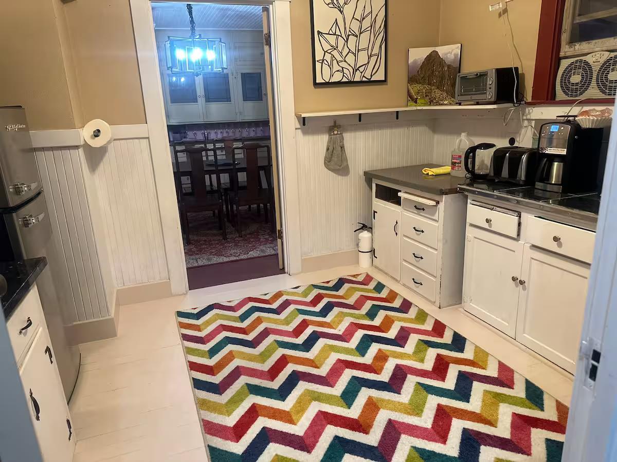 Detail Gallery Image 2 of 19 For 14090 Winnie St, Walnut Grove,  CA 95690 - 5 Beds | 1/3 Baths