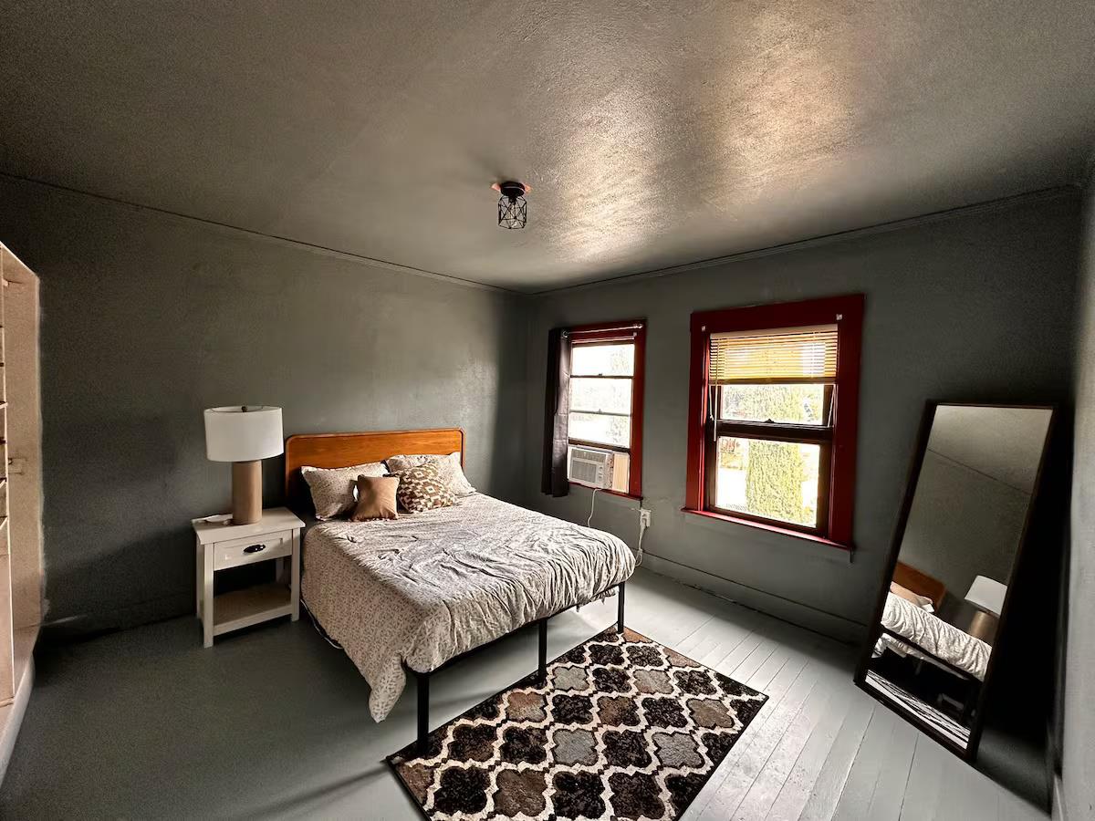 Detail Gallery Image 8 of 19 For 14090 Winnie St, Walnut Grove,  CA 95690 - 5 Beds | 1/3 Baths