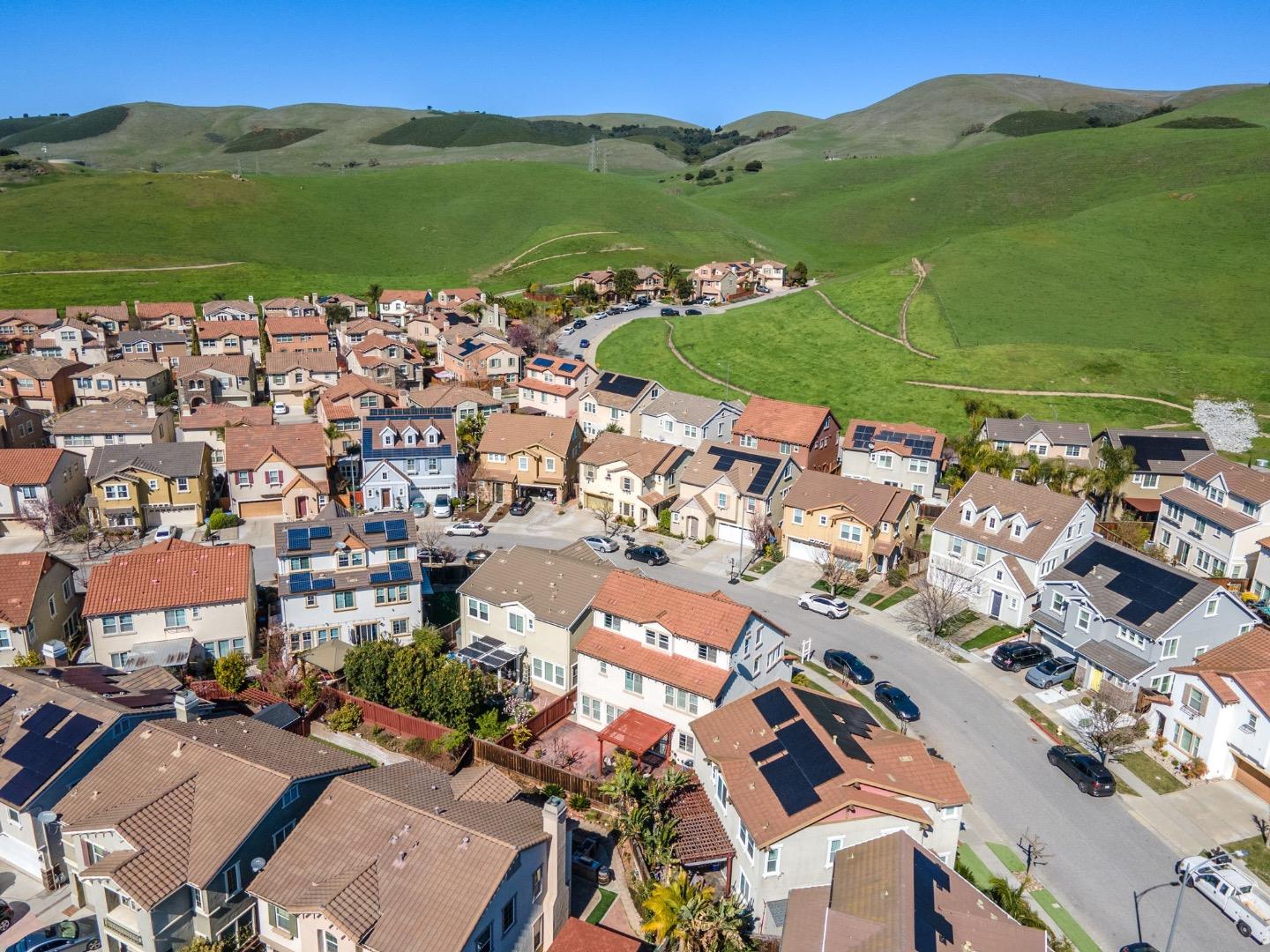 Detail Gallery Image 66 of 80 For 7197 Windcliff Ln, San Jose,  CA 95138 - 5 Beds | 3/1 Baths