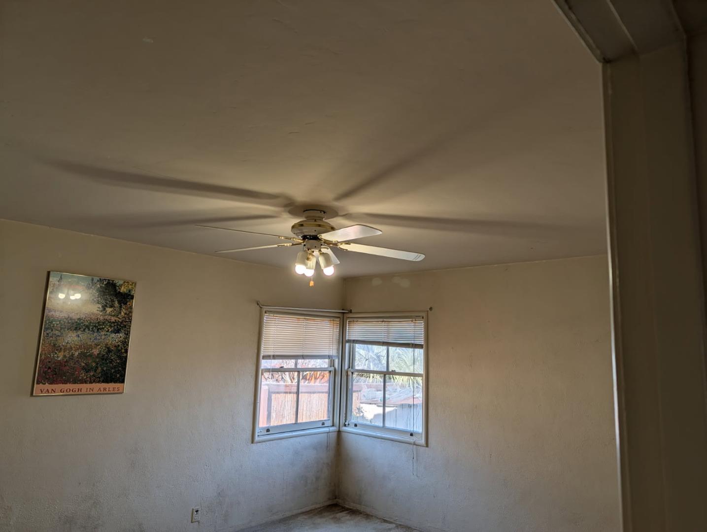 Detail Gallery Image 5 of 14 For 1141 Hiller St, Belmont,  CA 94002 - 3 Beds | 1/1 Baths