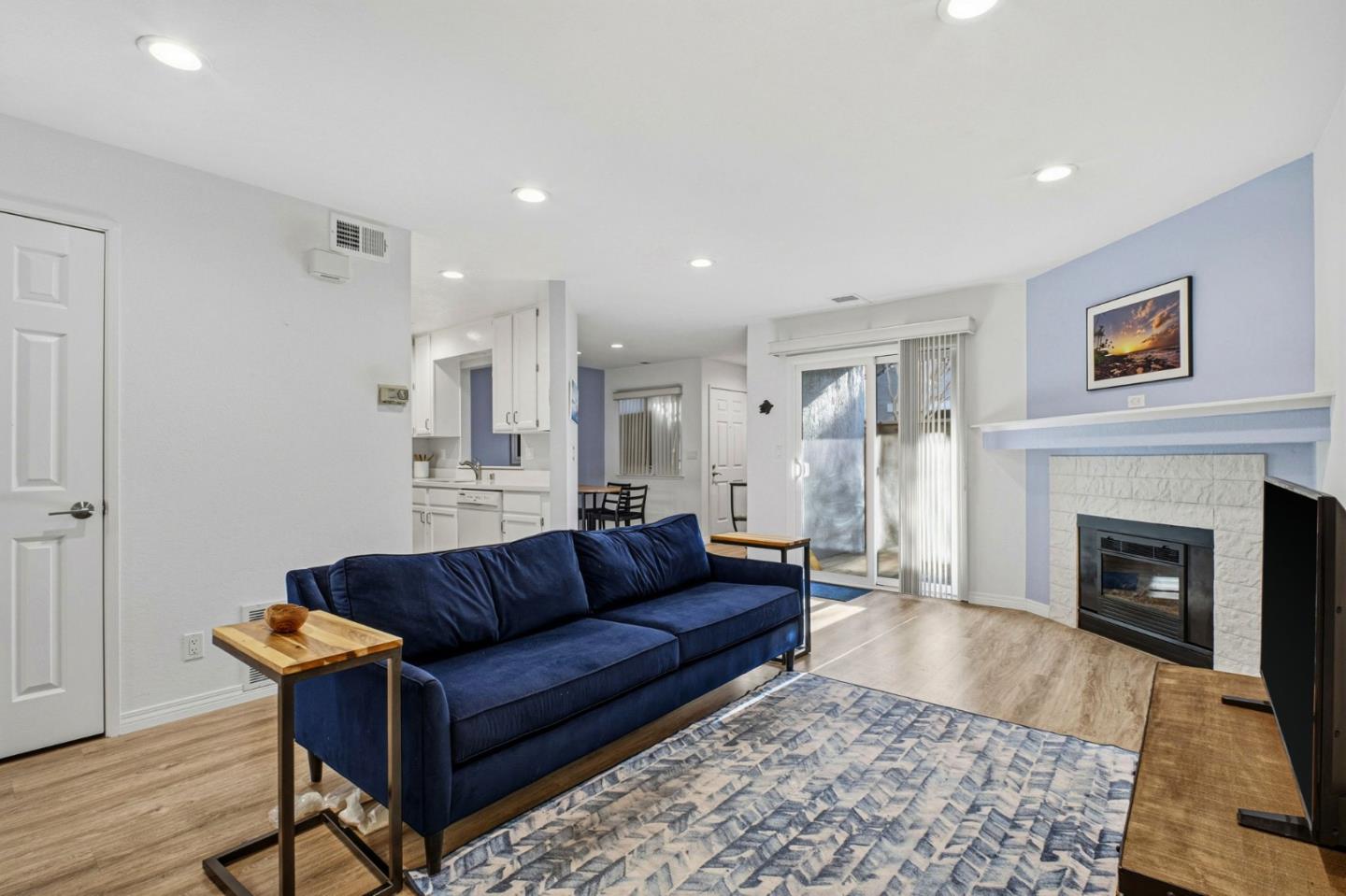 Detail Gallery Image 9 of 30 For 4619 Rothbury Cmn #60,  Fremont,  CA 94536 - 2 Beds | 2 Baths