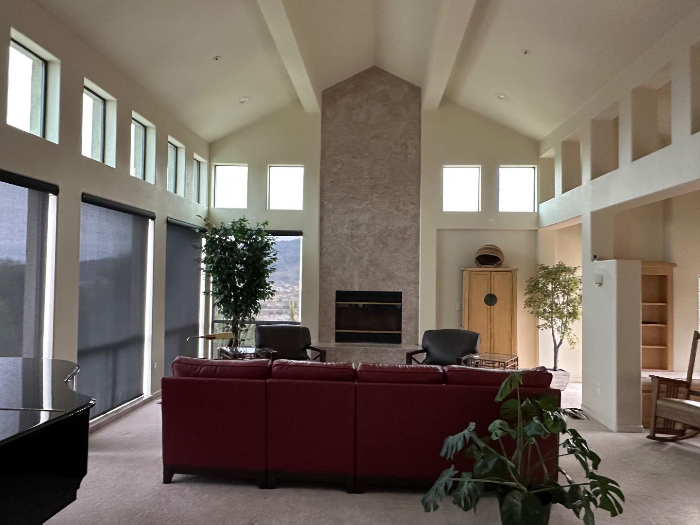 Detail Gallery Image 3 of 21 For 8255 Rancho Real, Gilroy,  CA 95020 - 3 Beds | 3/1 Baths