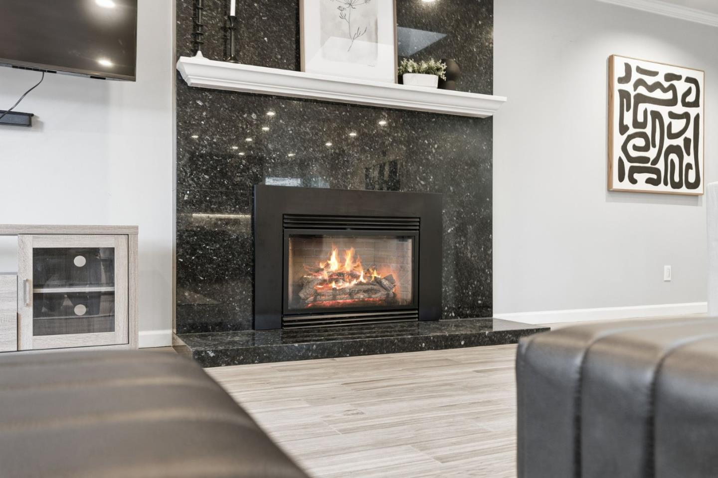 Detail Gallery Image 14 of 46 For 87 Exeter Ave, San Carlos,  CA 94070 - 4 Beds | 3 Baths