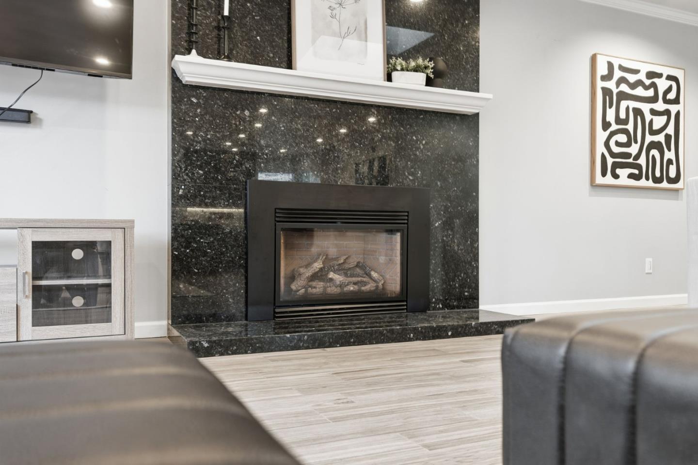 Detail Gallery Image 15 of 46 For 87 Exeter Ave, San Carlos,  CA 94070 - 4 Beds | 3 Baths