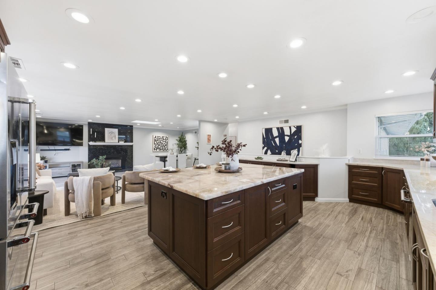 Detail Gallery Image 20 of 46 For 87 Exeter Ave, San Carlos,  CA 94070 - 4 Beds | 3 Baths