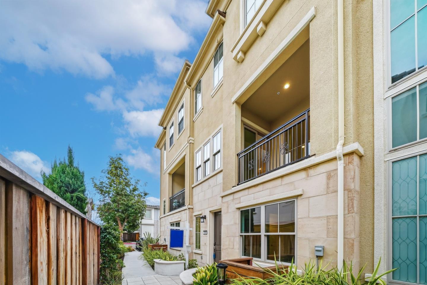 Photo #2: ML82030820 Listing: Photo #2