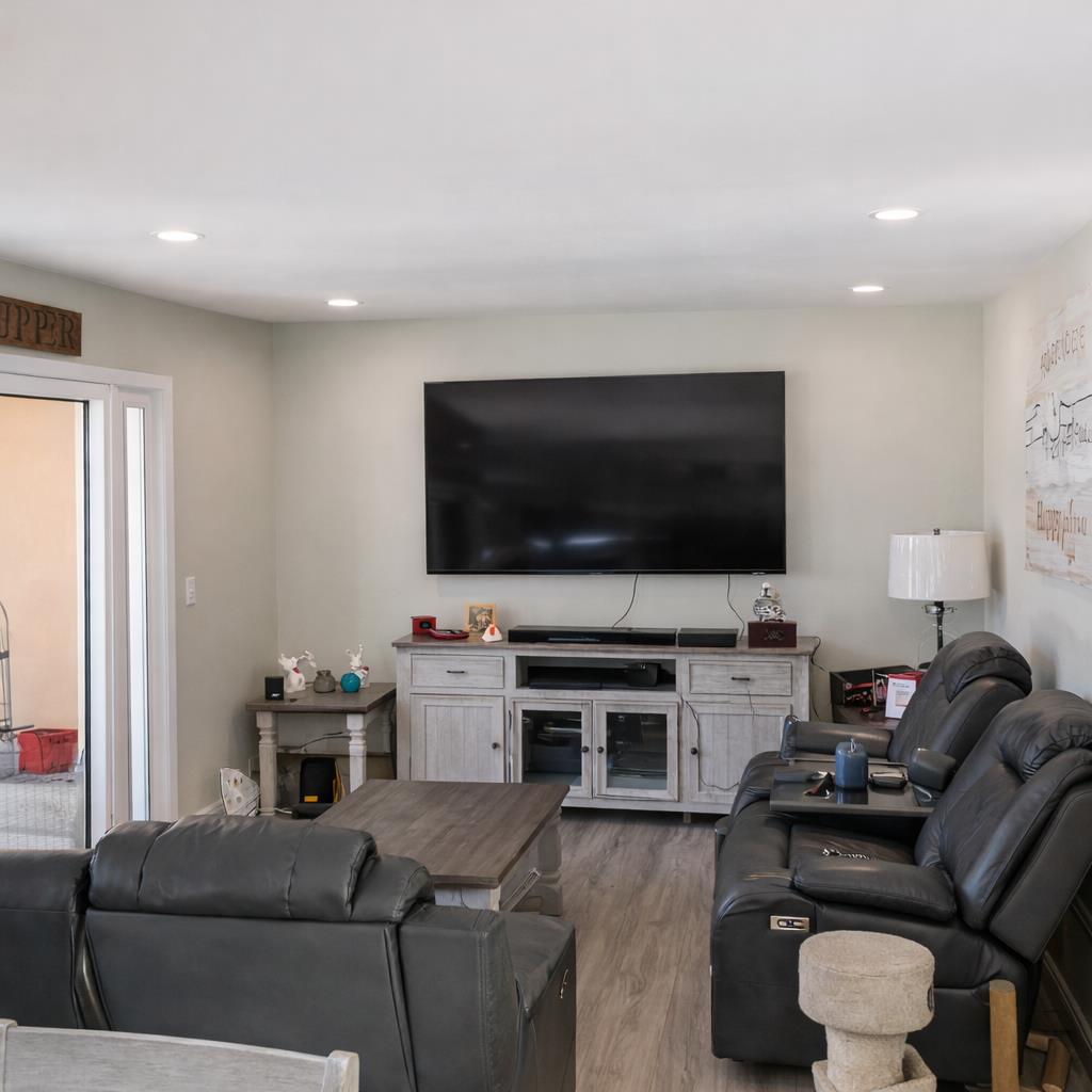 Detail Gallery Image 8 of 12 For 62 River Dr, King City,  CA 93930 - 2 Beds | 2 Baths