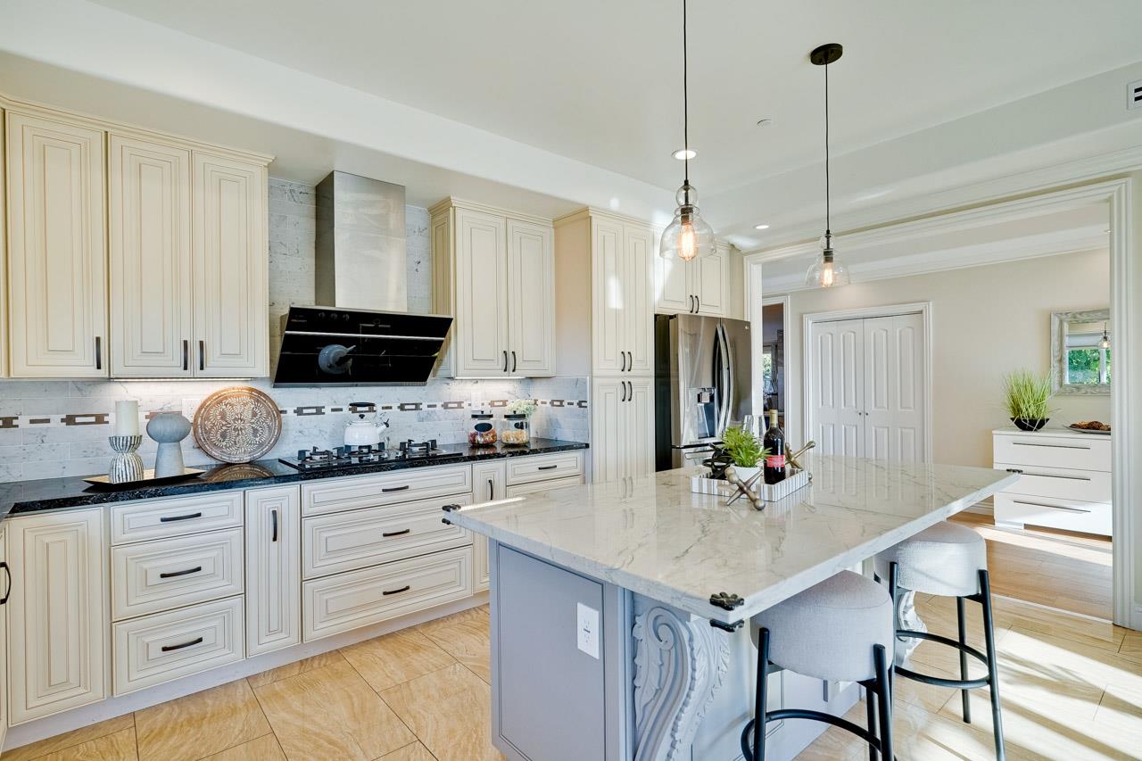 Detail Gallery Image 9 of 51 For 349 Merlin Ct, Fremont,  CA 94539 - 5 Beds | 3 Baths