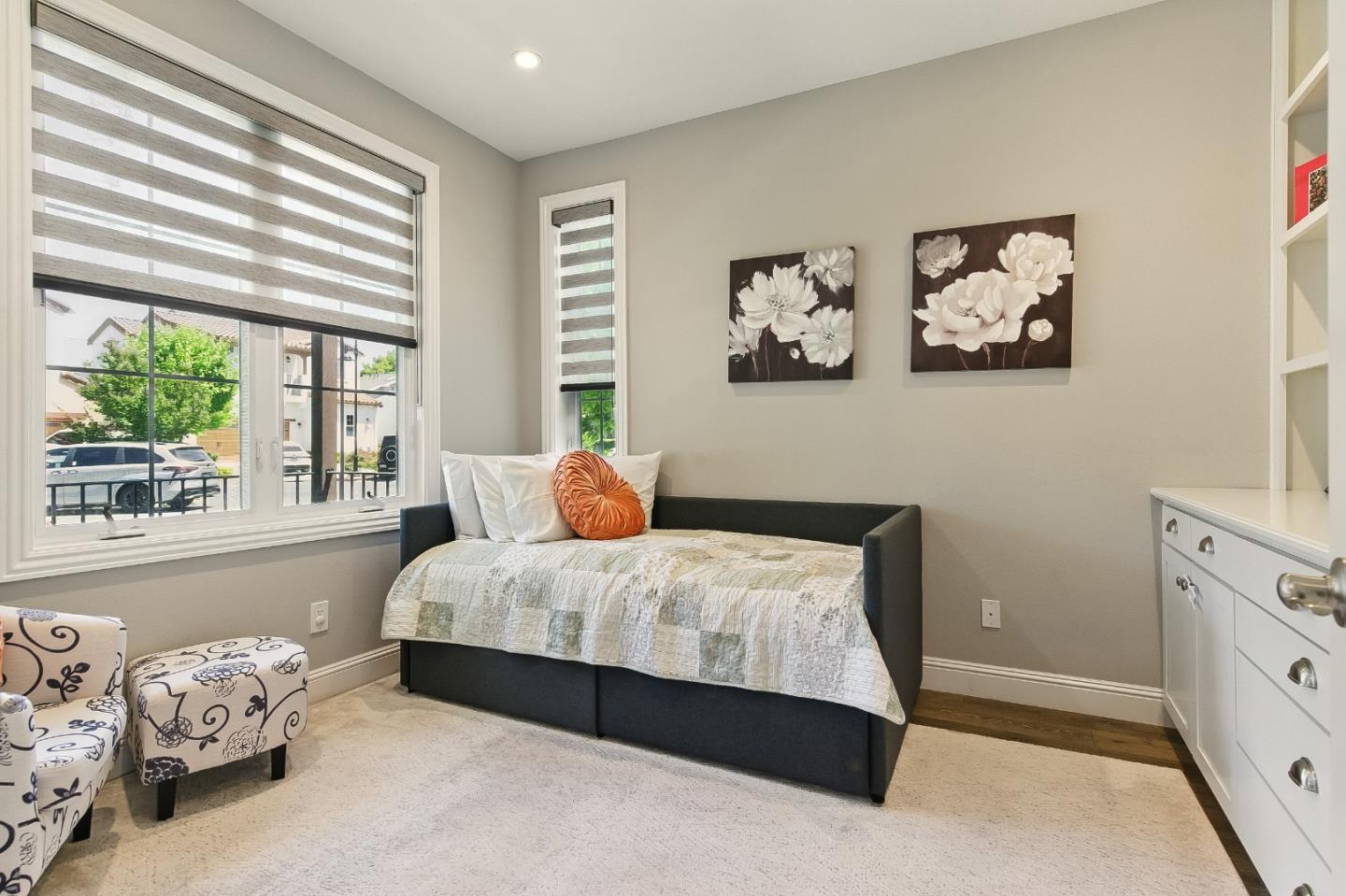 Detail Gallery Image 13 of 34 For 124 Barias Pl, Pleasanton,  CA 94566 - 3 Beds | 2/1 Baths