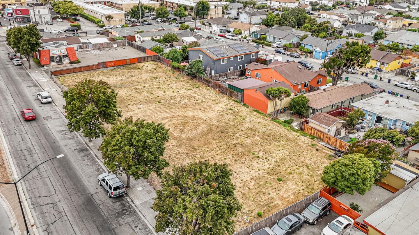 Front Image Thumbnail for ML82030829