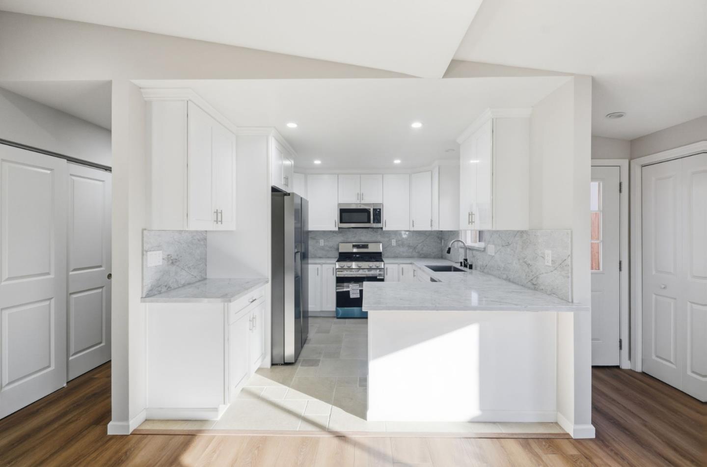 Detail Gallery Image 13 of 46 For 359 Reindollar Ave, Marina,  CA 93933 - 4 Beds | 2 Baths