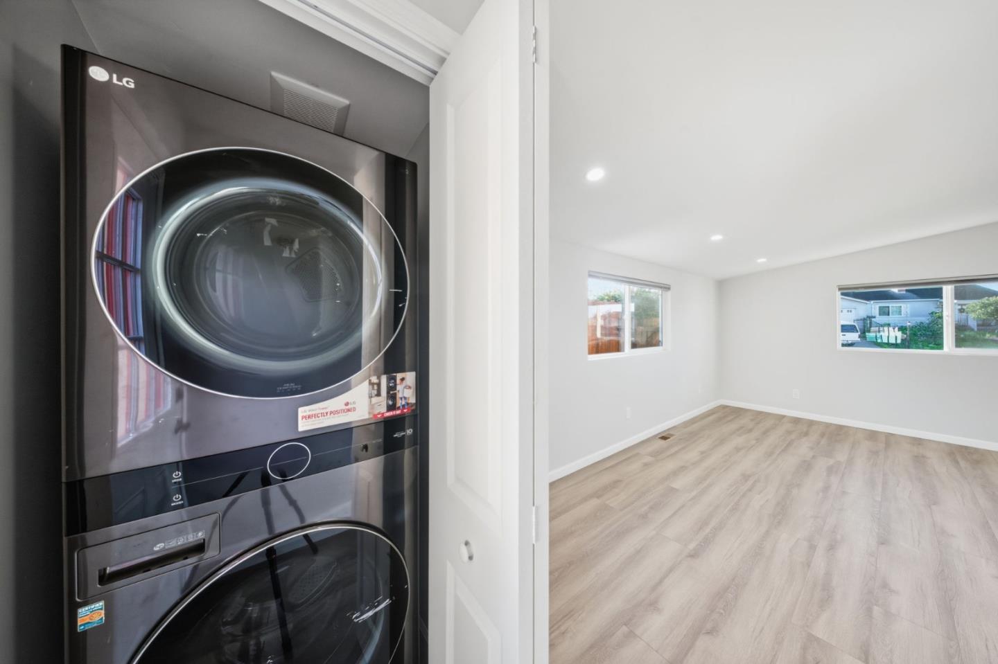 Detail Gallery Image 23 of 46 For 359 Reindollar Ave, Marina,  CA 93933 - 4 Beds | 2 Baths