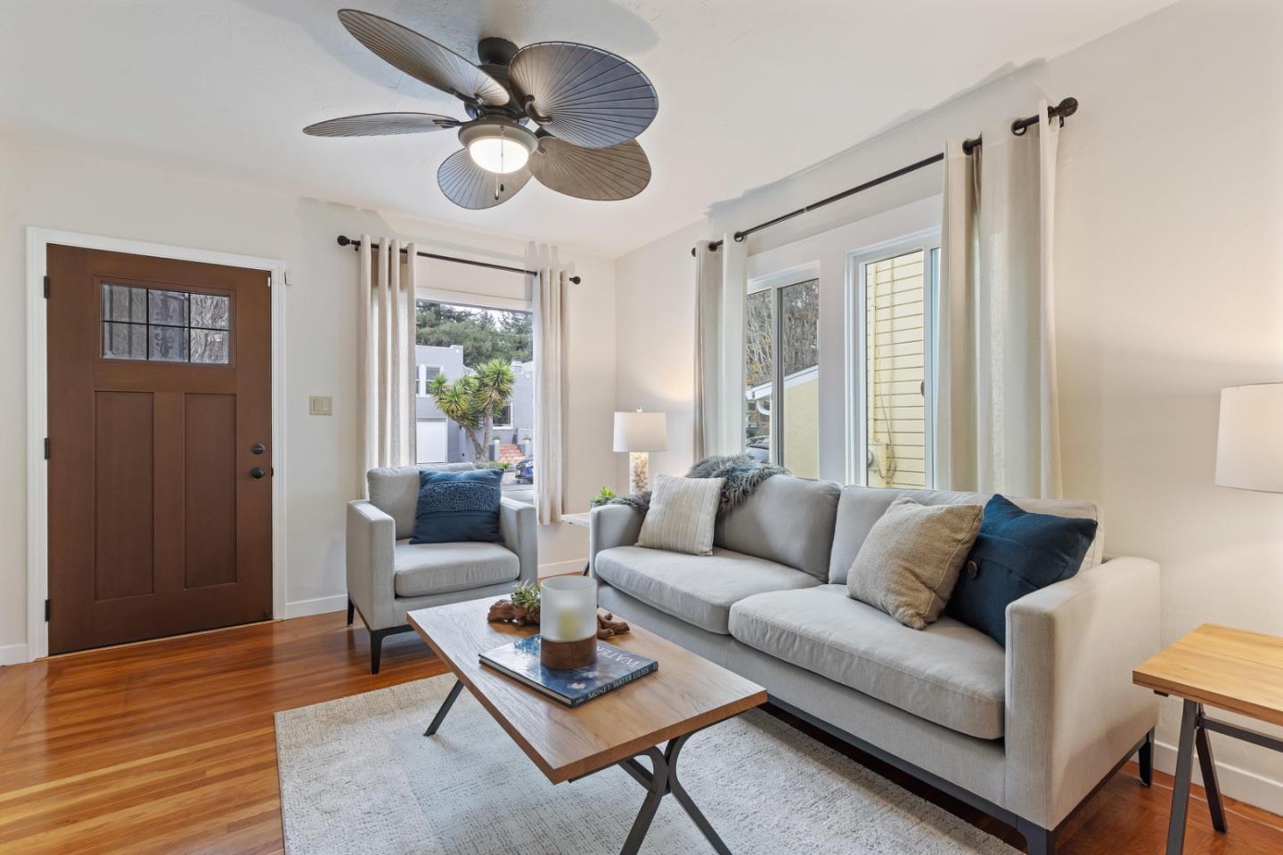 Detail Gallery Image 6 of 34 For 4131 Bayo St, Oakland,  CA 94619 - 2 Beds | 1 Baths