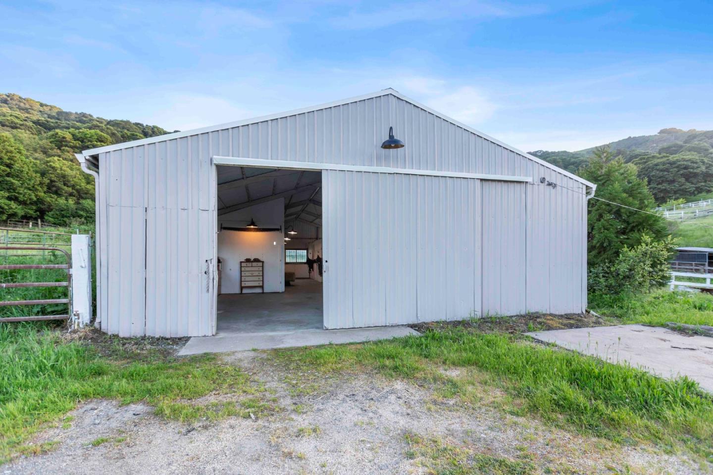 Detail Gallery Image 41 of 48 For 1860 Salinas Rd, San Juan Bautista,  CA 95045 - 4 Beds | 3 Baths