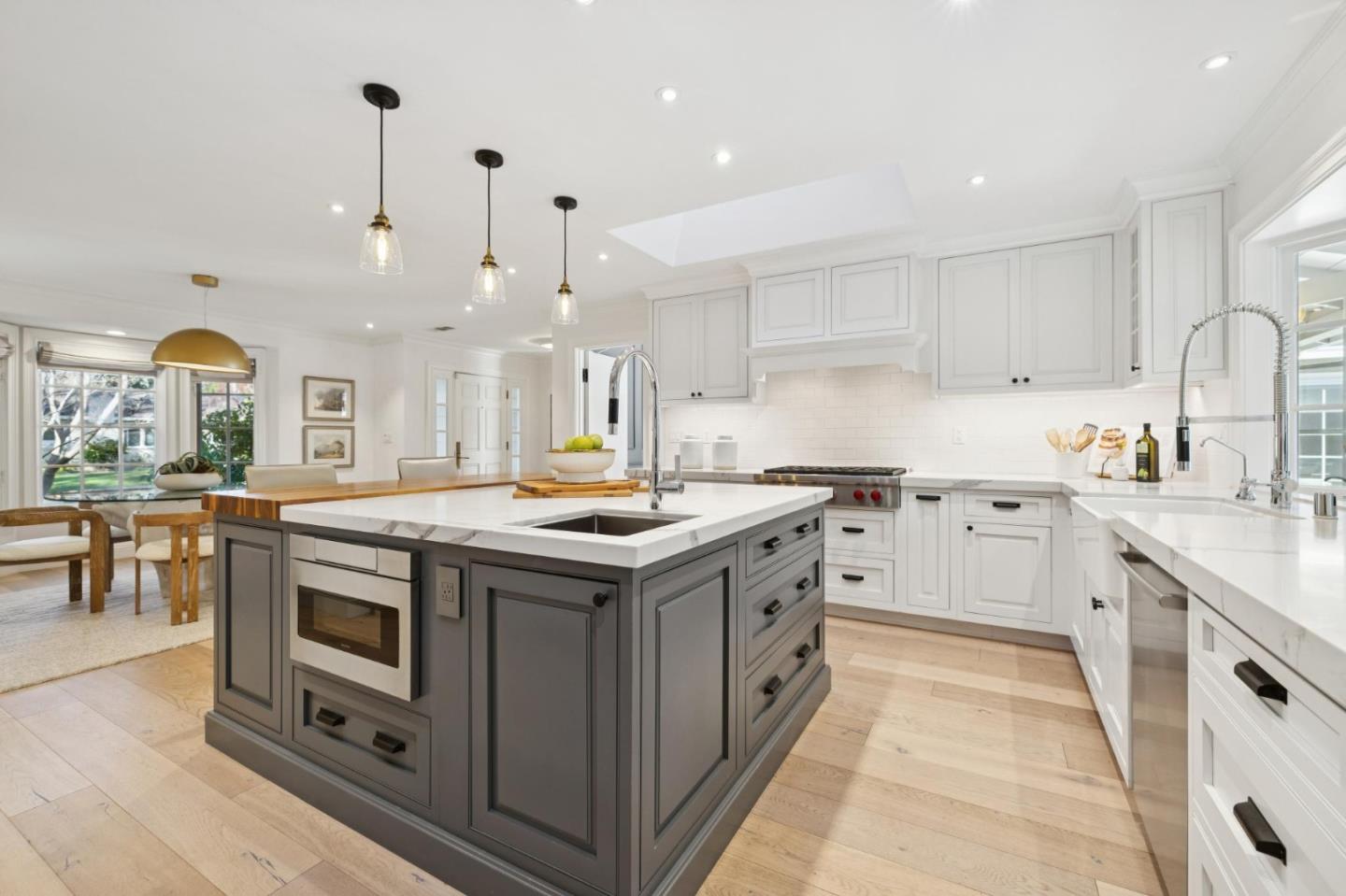 Detail Gallery Image 10 of 34 For 20 Politzer Dr, Menlo Park,  CA 94025 - 3 Beds | 3/1 Baths