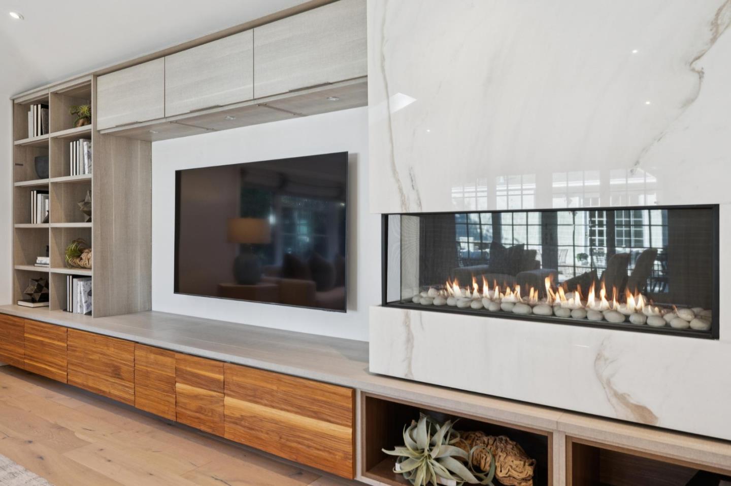 Detail Gallery Image 15 of 34 For 20 Politzer Dr, Menlo Park,  CA 94025 - 3 Beds | 3/1 Baths