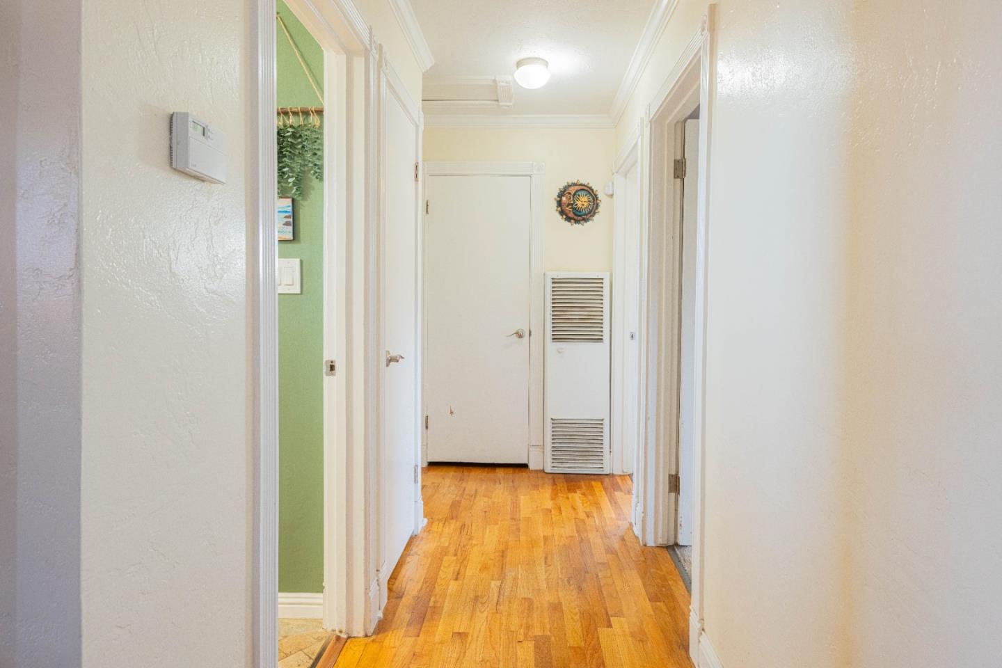 Detail Gallery Image 10 of 28 For 2080 Buchanan St, Seaside,  CA 93955 - 3 Beds | 1 Baths