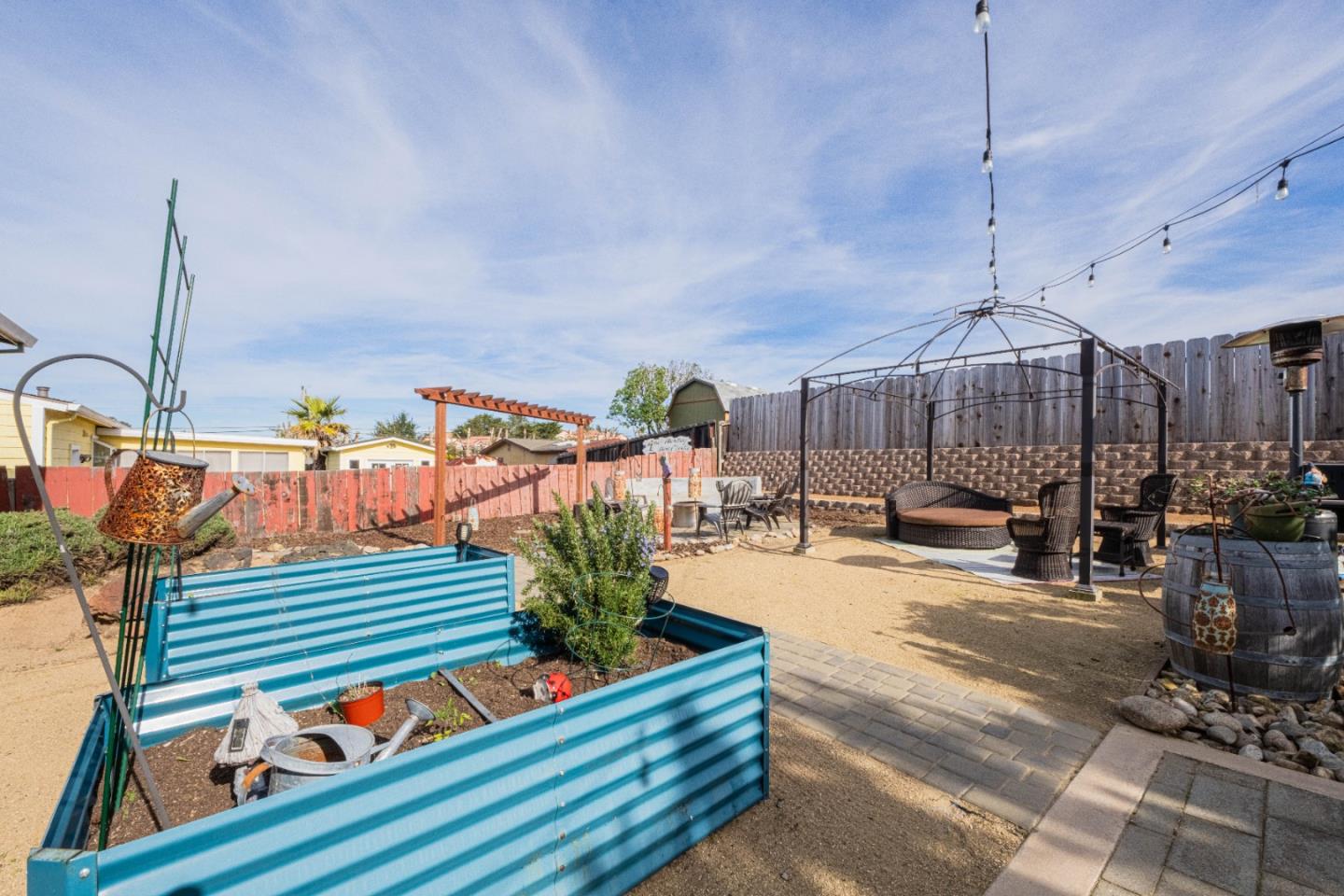 Detail Gallery Image 16 of 28 For 2080 Buchanan St, Seaside,  CA 93955 - 3 Beds | 1 Baths