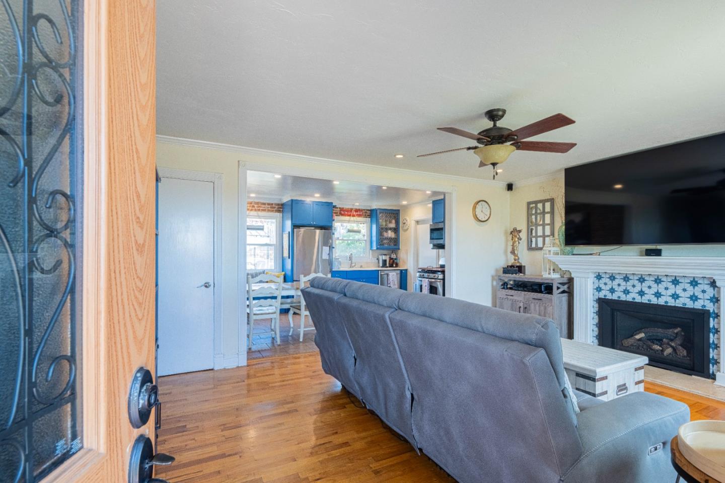 Detail Gallery Image 20 of 28 For 2080 Buchanan St, Seaside,  CA 93955 - 3 Beds | 1 Baths