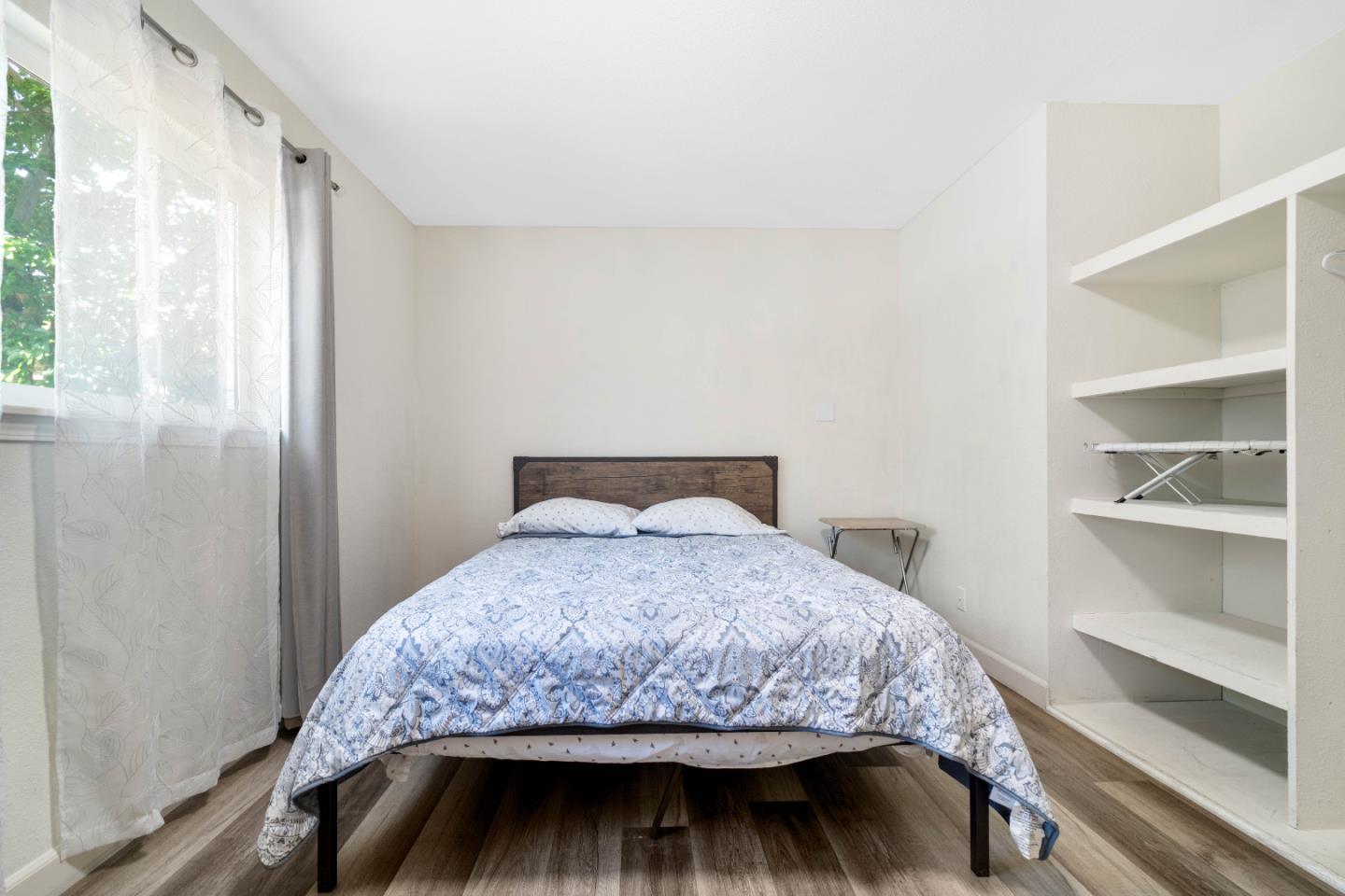 Detail Gallery Image 9 of 19 For 2507 Arctic Ave, San Jose,  CA 95111 - 3 Beds | 1/1 Baths