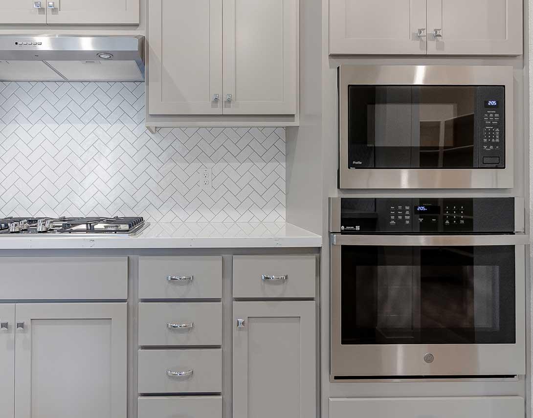 Detail Gallery Image 6 of 19 For 17038 Tupper St, Lathrop,  CA 95330 - 4 Beds | 3/1 Baths