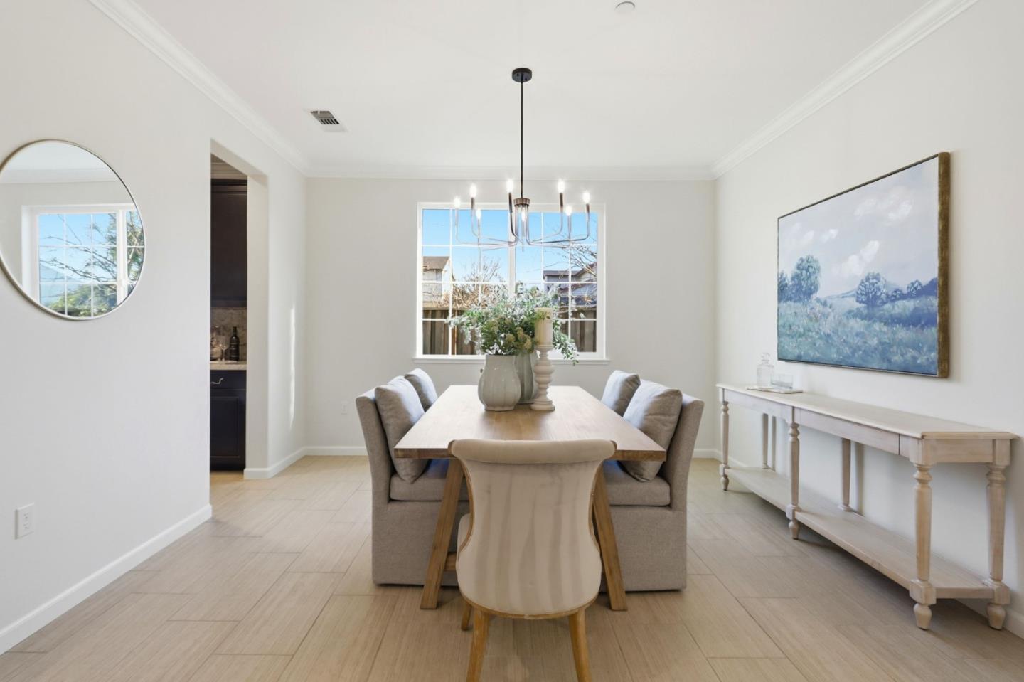 Detail Gallery Image 10 of 64 For 18800 Paprika Dr, Morgan Hill,  CA 95037 - 5 Beds | 4/1 Baths