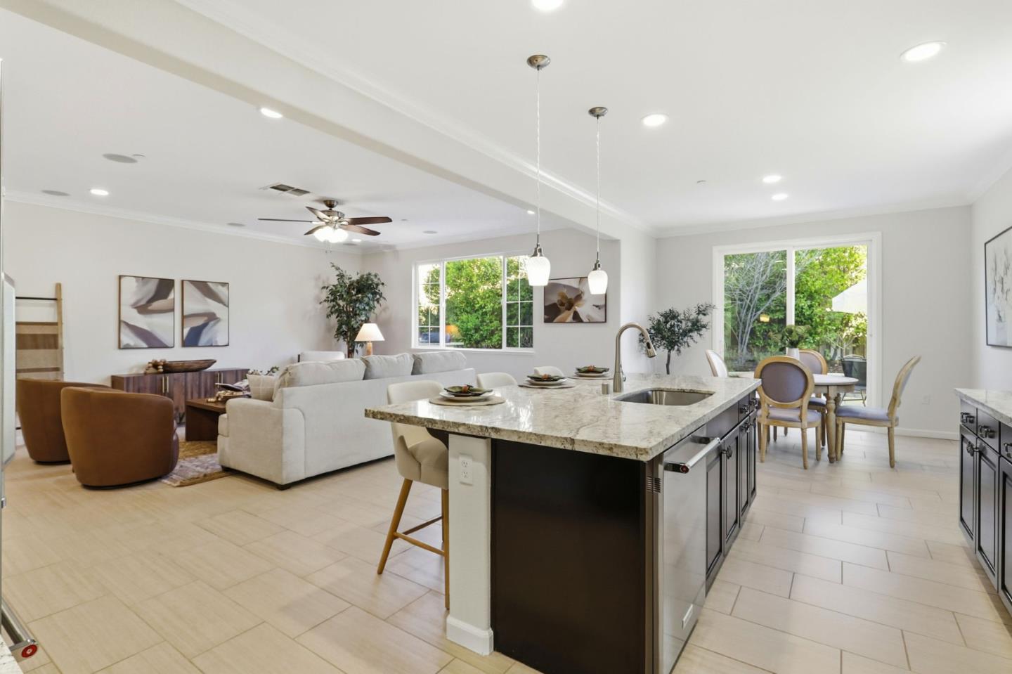 Detail Gallery Image 15 of 64 For 18800 Paprika Dr, Morgan Hill,  CA 95037 - 5 Beds | 4/1 Baths