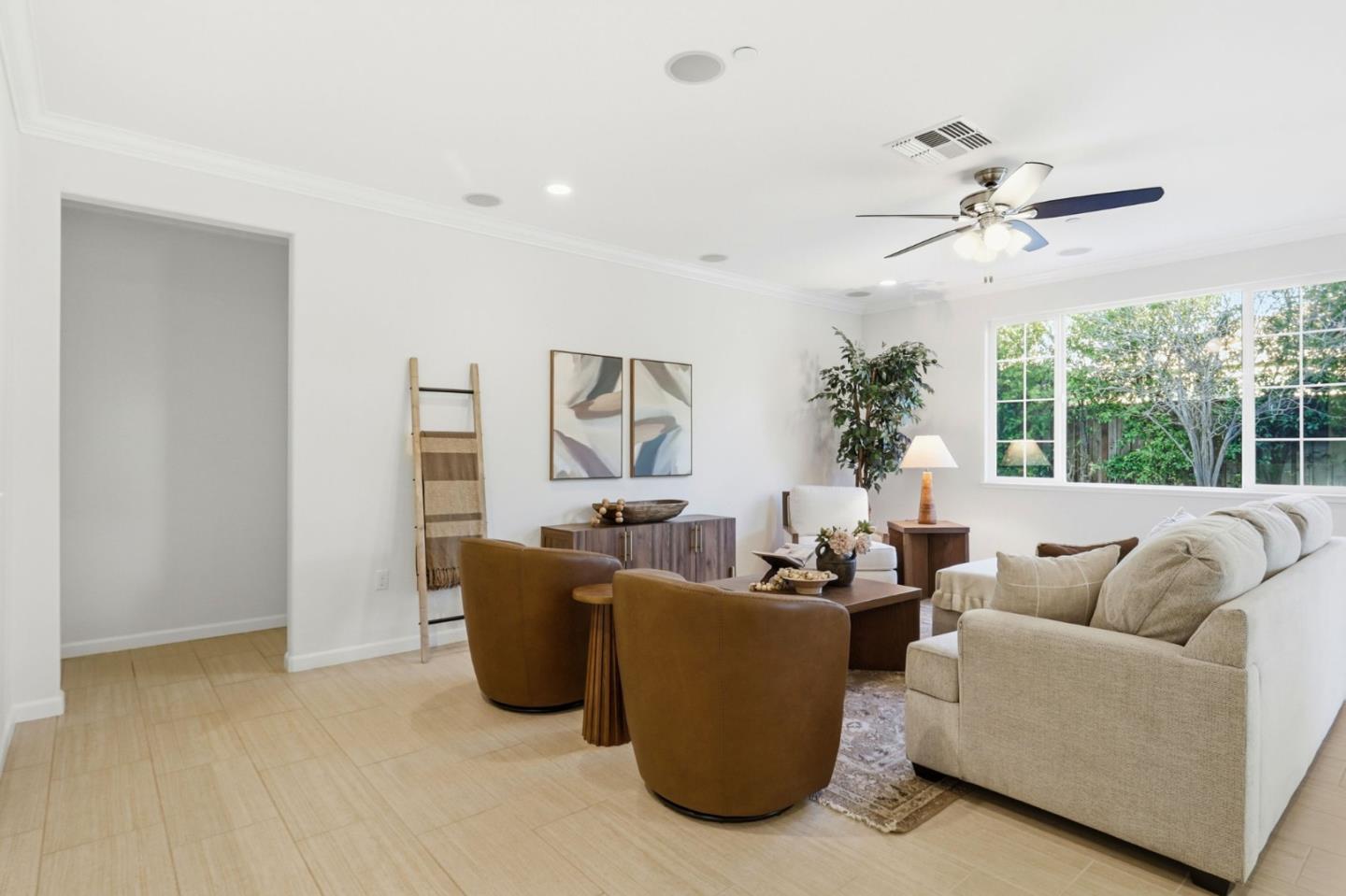 Detail Gallery Image 23 of 64 For 18800 Paprika Dr, Morgan Hill,  CA 95037 - 5 Beds | 4/1 Baths