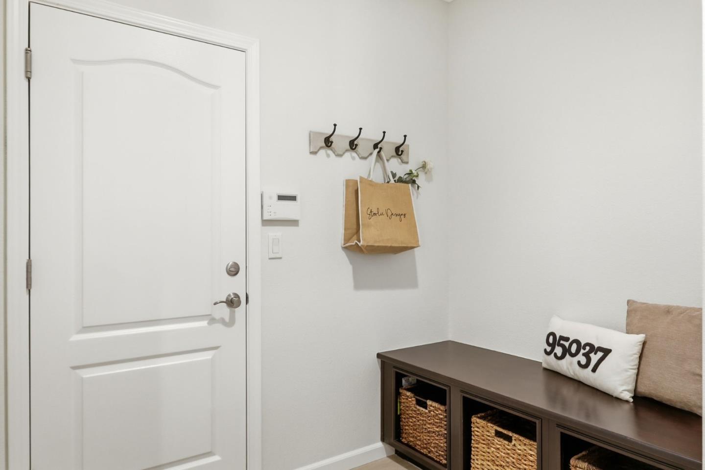 Detail Gallery Image 27 of 64 For 18800 Paprika Dr, Morgan Hill,  CA 95037 - 5 Beds | 4/1 Baths