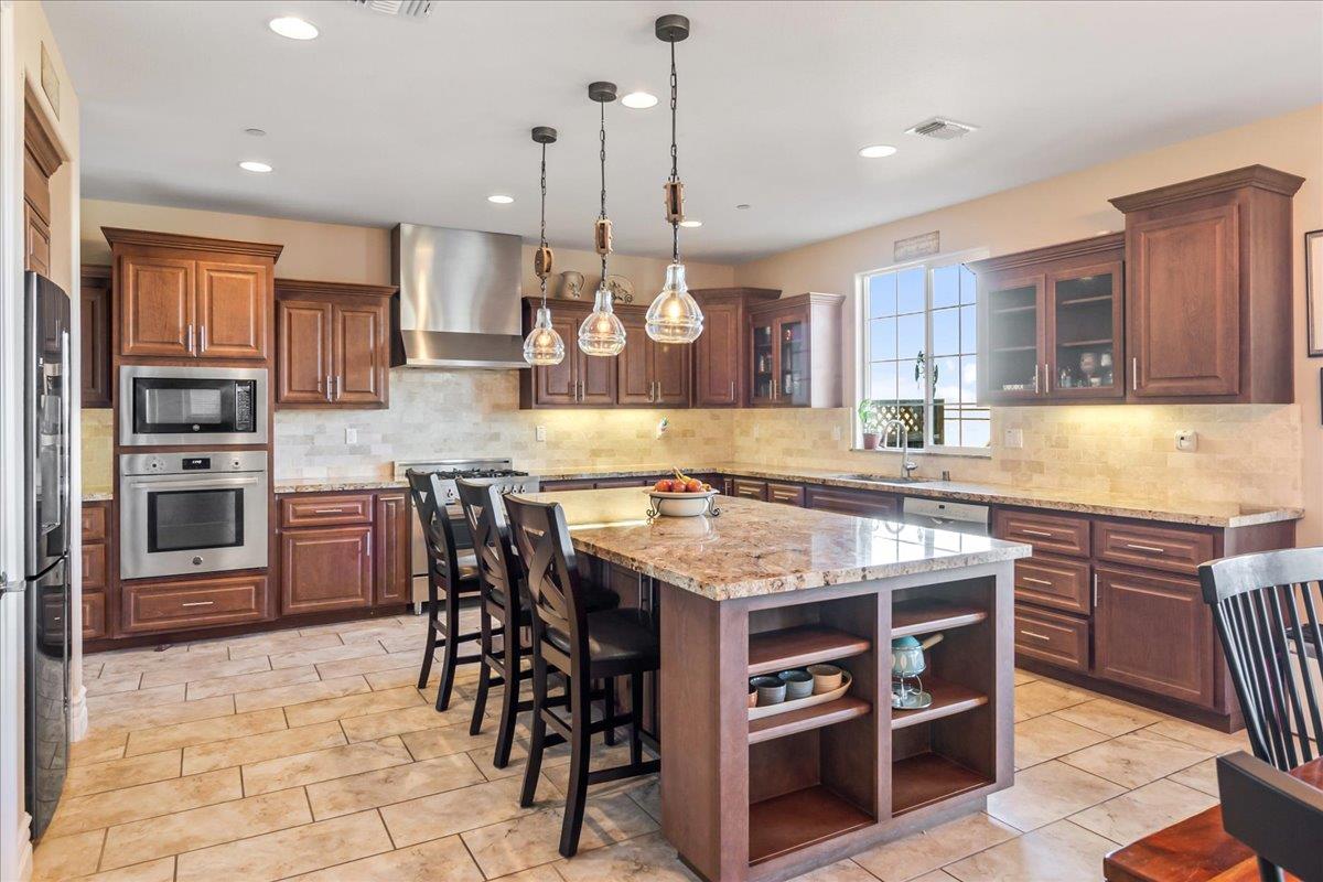 Detail Gallery Image 18 of 60 For 18611 Mcclellan Cir, East Garrison,  CA 93933 - 4 Beds | 3/1 Baths