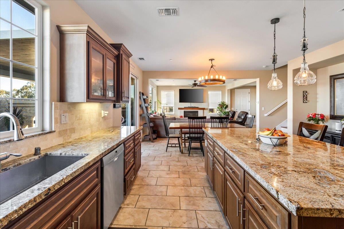 Detail Gallery Image 20 of 60 For 18611 Mcclellan Cir, East Garrison,  CA 93933 - 4 Beds | 3/1 Baths