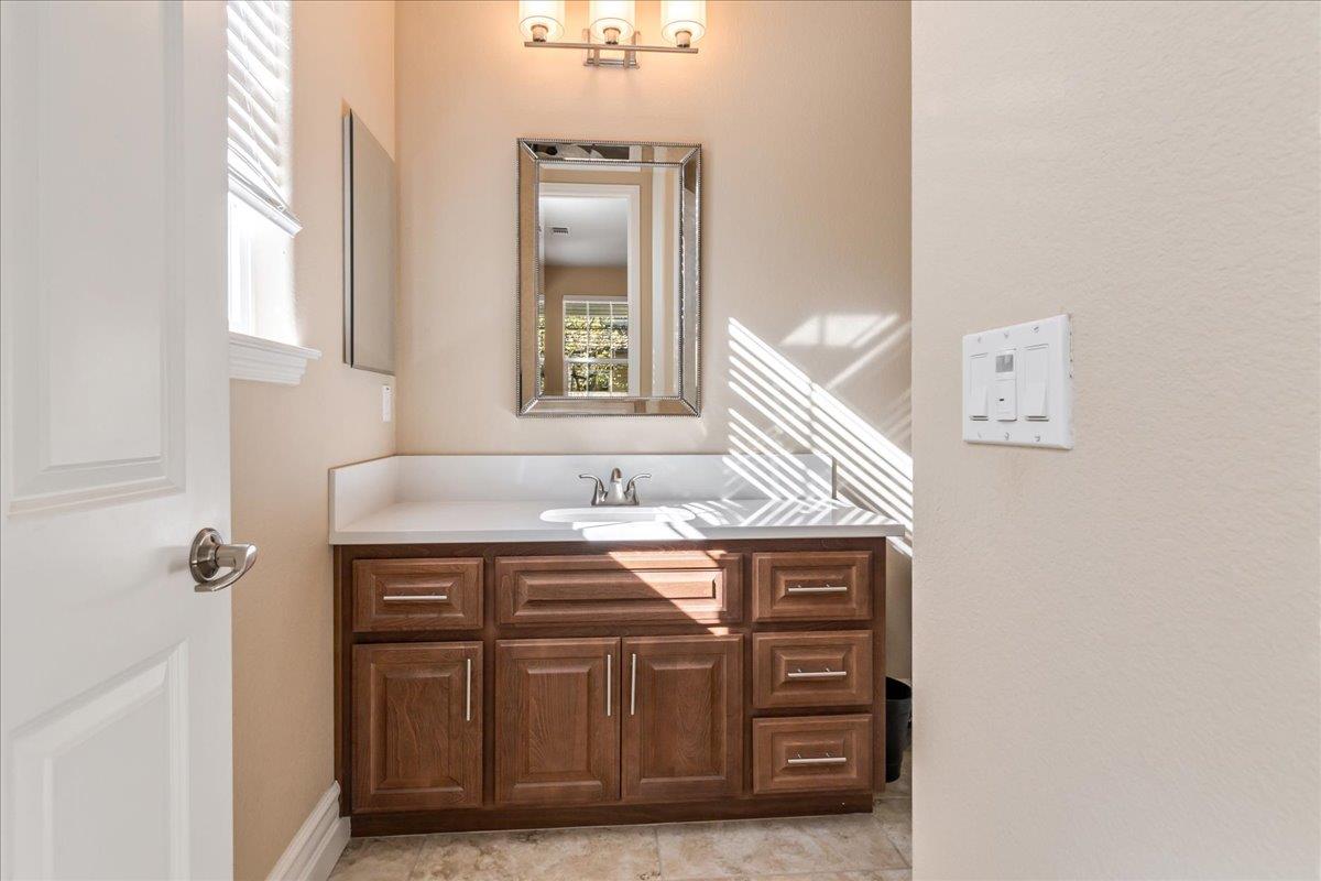 Detail Gallery Image 24 of 60 For 18611 Mcclellan Cir, East Garrison,  CA 93933 - 4 Beds | 3/1 Baths