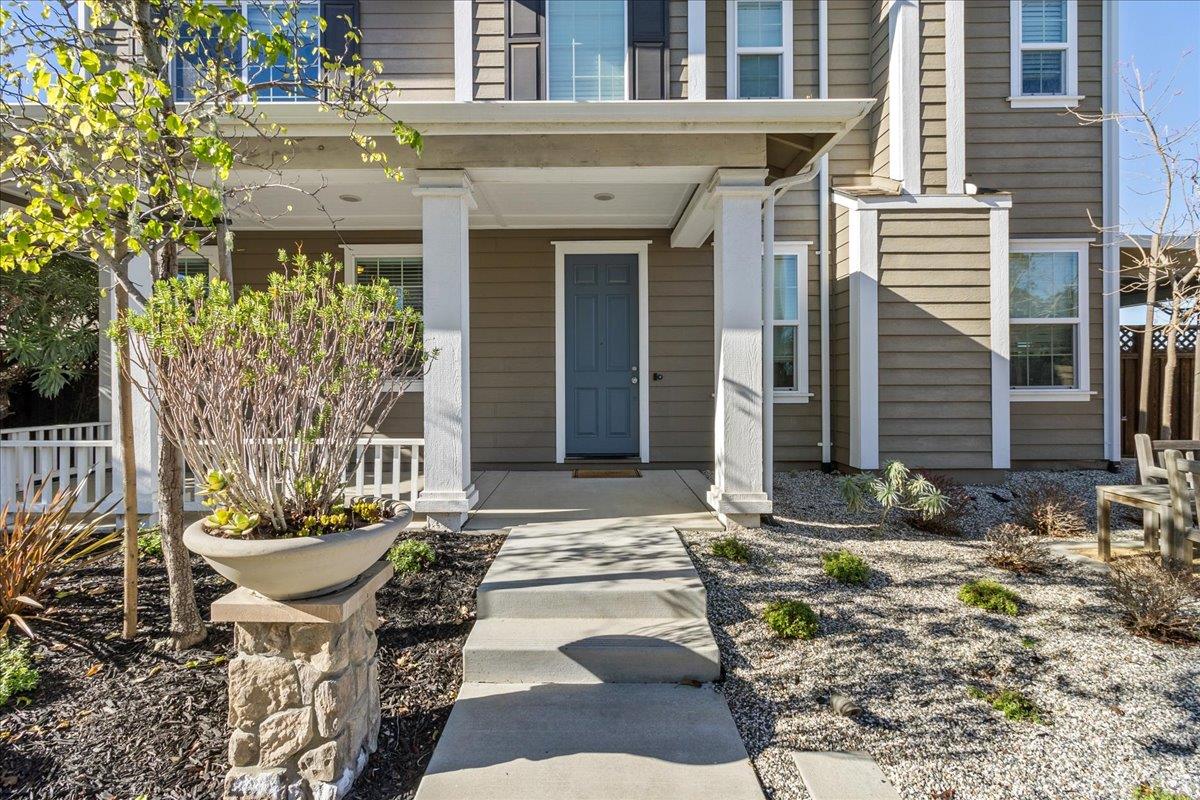 Detail Gallery Image 8 of 60 For 18611 Mcclellan Cir, East Garrison,  CA 93933 - 4 Beds | 3/1 Baths