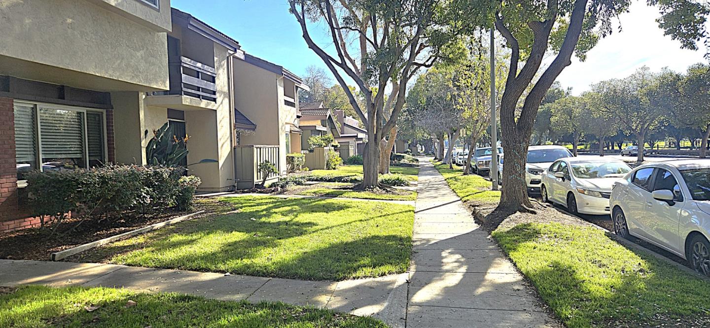 Detail Gallery Image 2 of 13 For 832 N Jackson Ave, San Jose,  CA 95133 - 3 Beds | 1/1 Baths