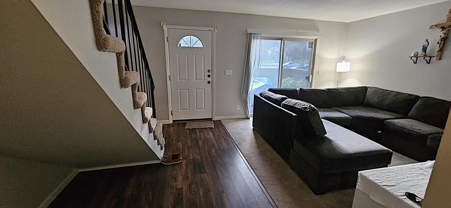 Detail Gallery Image 7 of 13 For 832 N Jackson Ave, San Jose,  CA 95133 - 3 Beds | 1/1 Baths