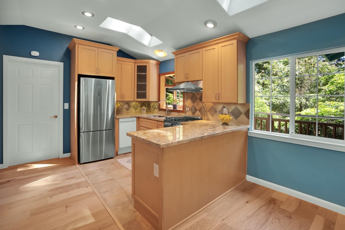 Detail Gallery Image 9 of 35 For 895 Forest Way, Brookdale,  CA 95007 - 3 Beds | 2 Baths