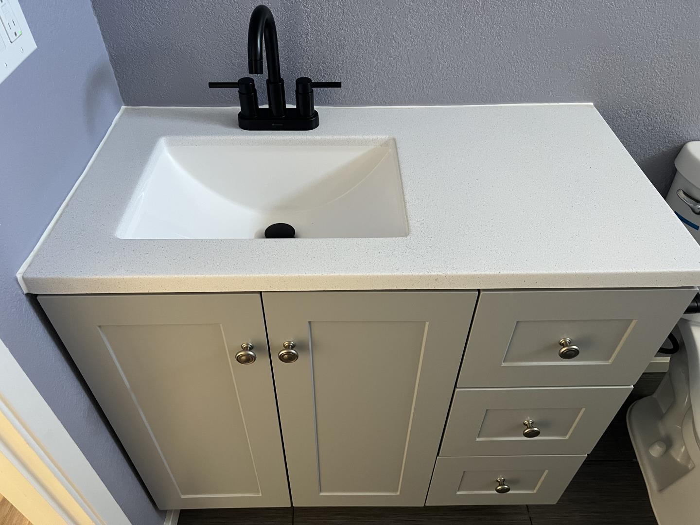 Detail Gallery Image 12 of 18 For 2674 Christine Oaks, Santa Cruz,  CA 95062 - 3 Beds | 1/1 Baths