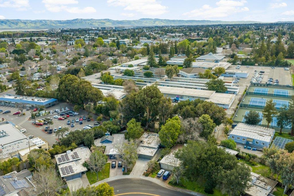 Detail Gallery Image 53 of 54 For 3925 Nelson Dr, Palo Alto,  CA 94306 - 3 Beds | 2 Baths