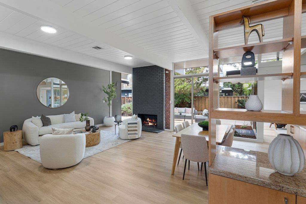 Detail Gallery Image 6 of 54 For 3925 Nelson Dr, Palo Alto,  CA 94306 - 3 Beds | 2 Baths