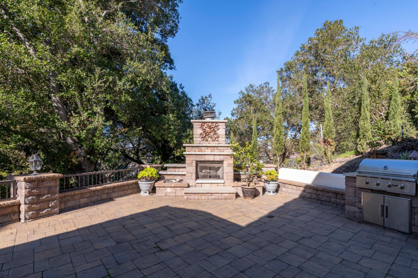 Detail Gallery Image 41 of 62 For 15965 Shannon Rd, Los Gatos,  CA 95032 - 5 Beds | 3/1 Baths