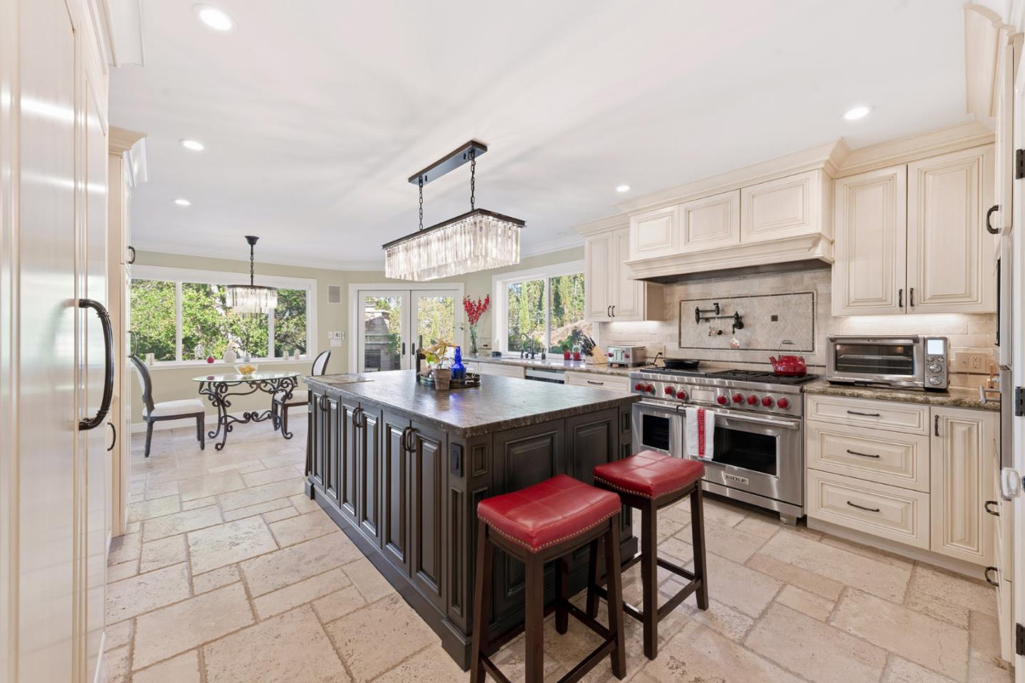 Detail Gallery Image 5 of 62 For 15965 Shannon Rd, Los Gatos,  CA 95032 - 5 Beds | 3/1 Baths