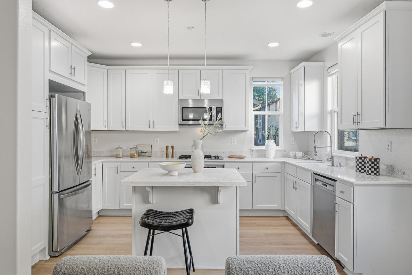 Photo #18: ML82030858 Listing: Photo #18