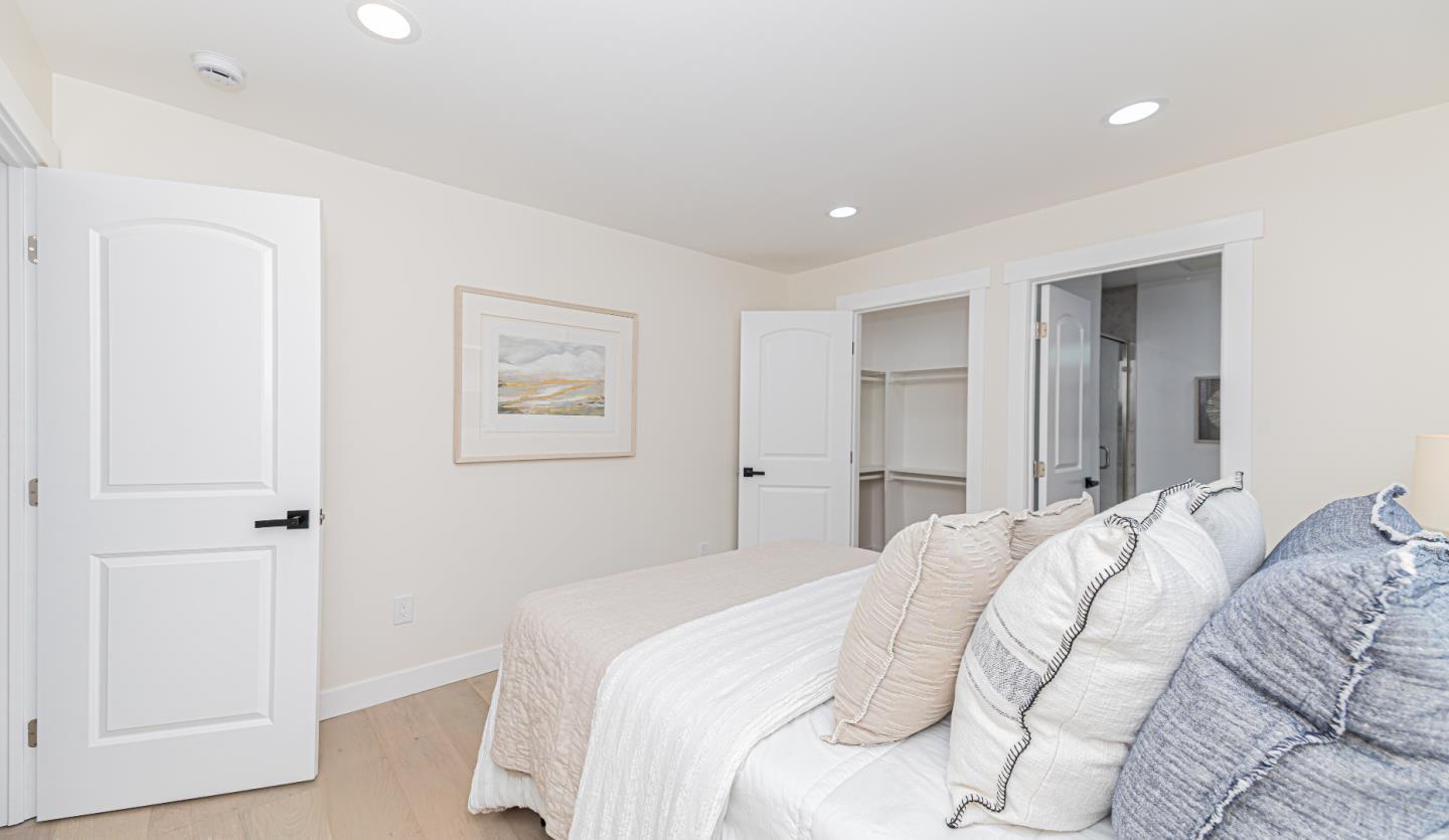 Detail Gallery Image 16 of 39 For 2516 Parkland Ct, Santa Clara,  CA 95051 - 6 Beds | 4 Baths