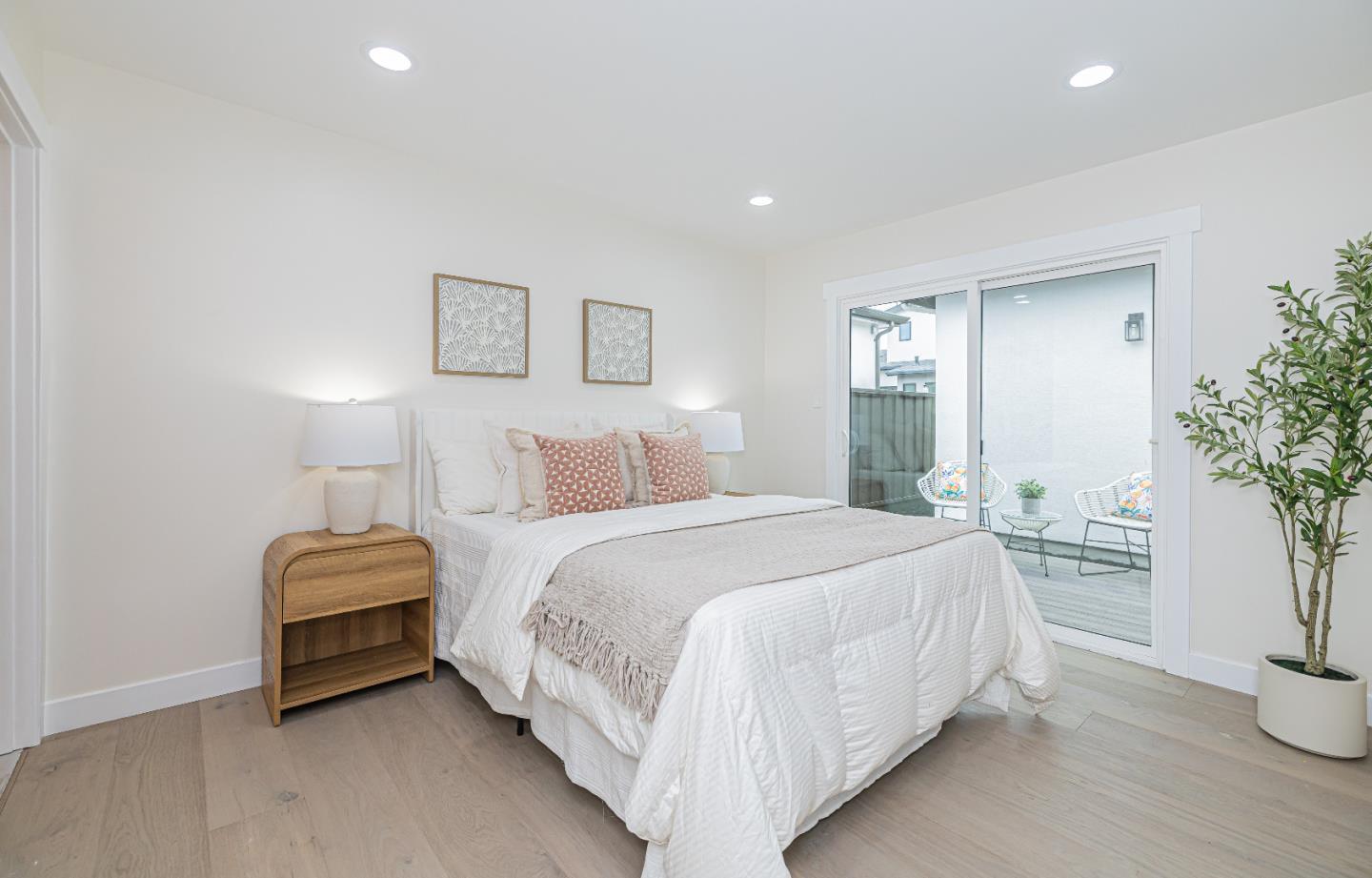 Detail Gallery Image 24 of 39 For 2516 Parkland Ct, Santa Clara,  CA 95051 - 6 Beds | 4 Baths