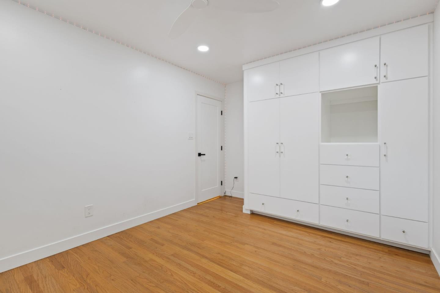 Detail Gallery Image 21 of 41 For 4451 Stoney Way, Carmichael,  CA 95608 - 3 Beds | 2 Baths