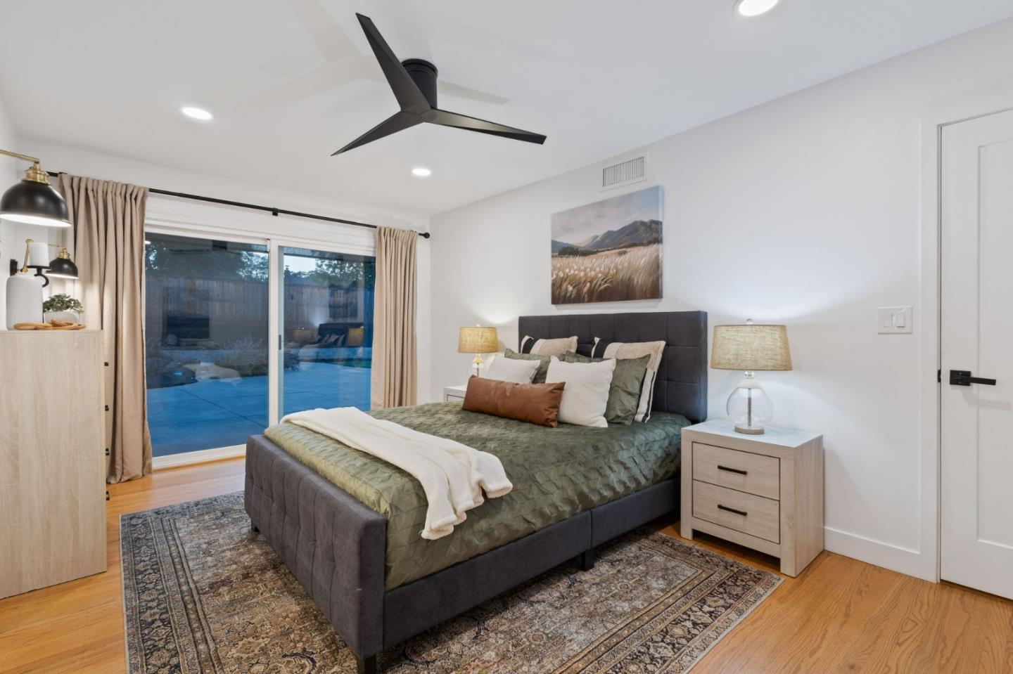 Detail Gallery Image 26 of 41 For 4451 Stoney Way, Carmichael,  CA 95608 - 3 Beds | 2 Baths