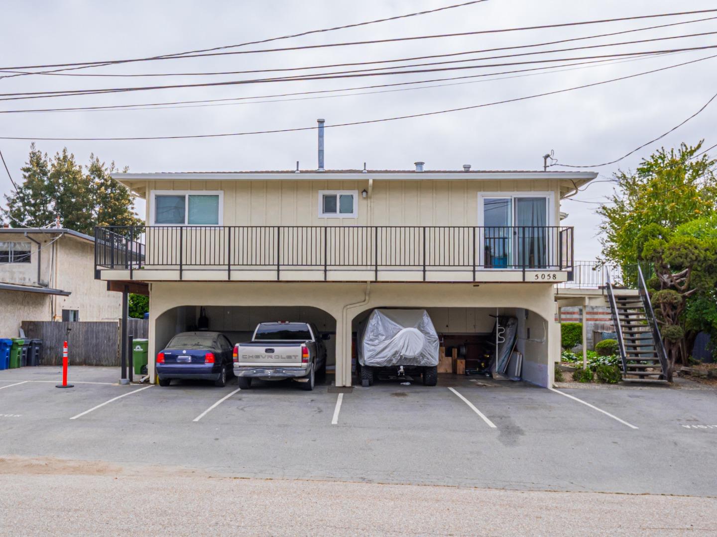 Front Image Thumbnail for ML82030867