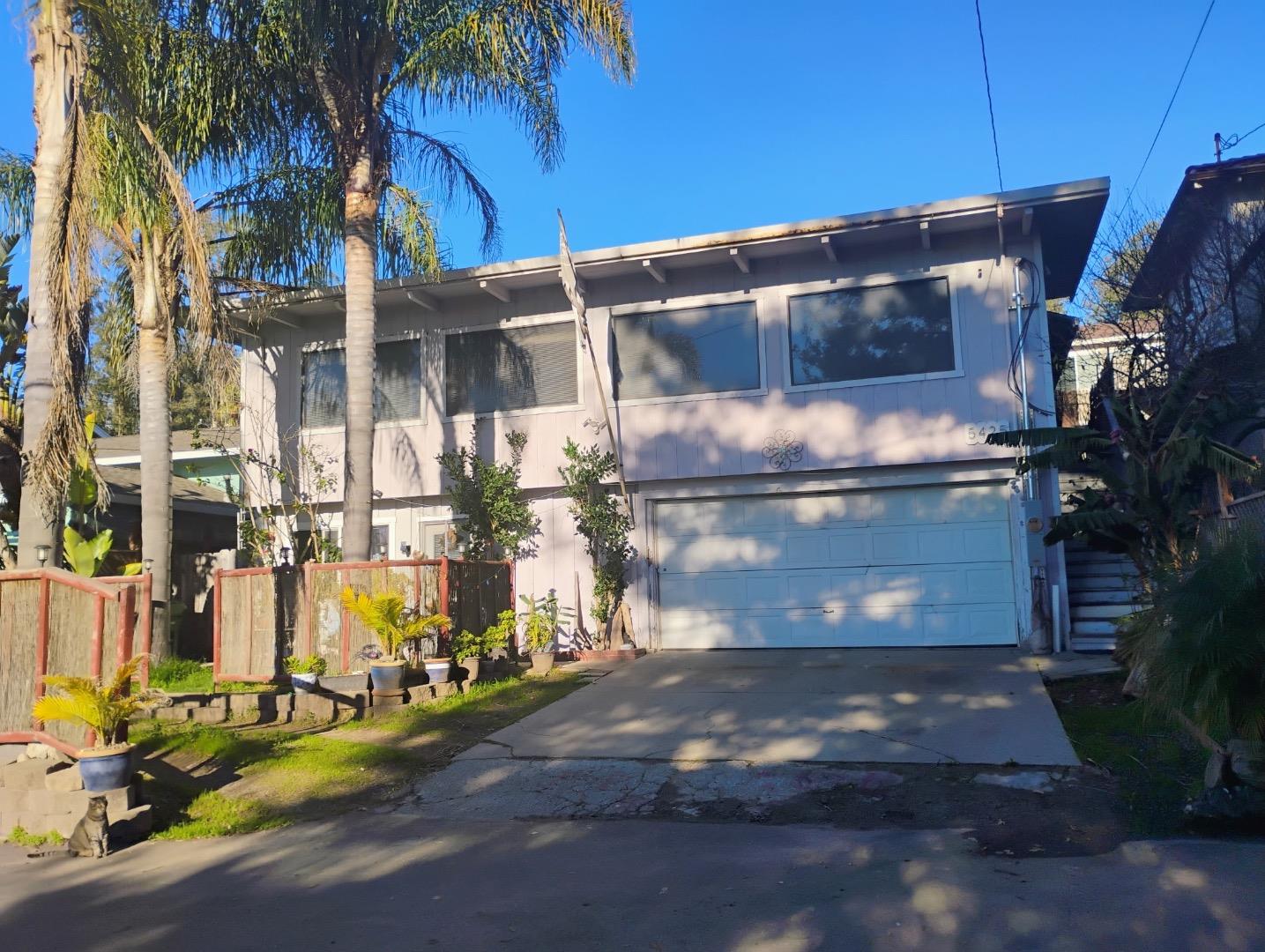 Detail Gallery Image 2 of 2 For 5425 Jigger Dr, Soquel,  CA 95073 - 4 Beds | 2 Baths